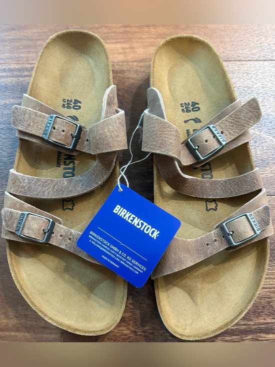 Birkenstock Shoes - NEW! Birkenstock Oil-Rubbed Leather Sandals - Size 40